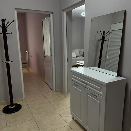 Apartment S&e *