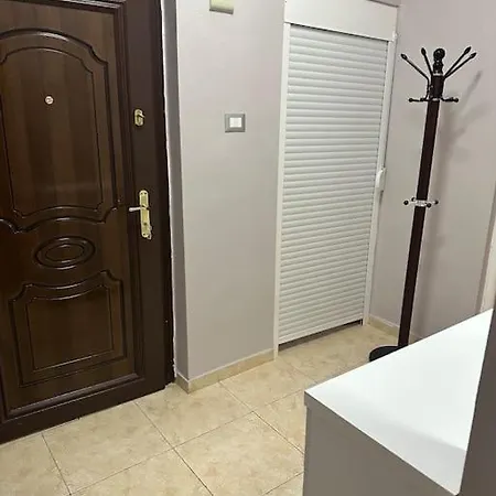 S&e Apartment