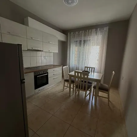 Apartment S&e Tirana