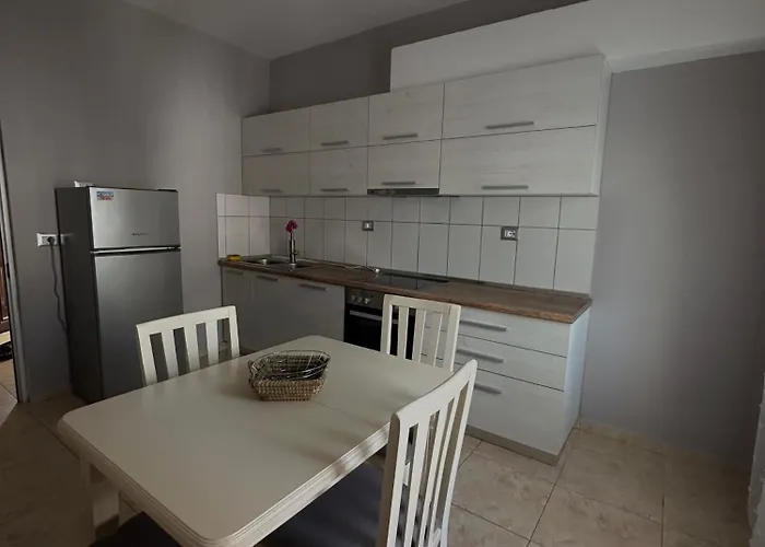 S&e Apartamento Tirana